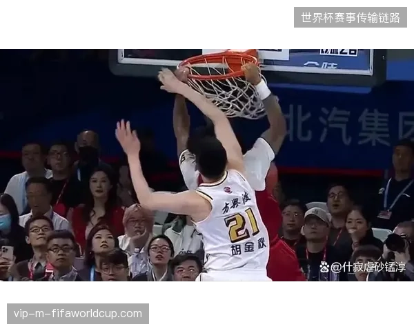 广厦替补中锋吴骁进攻端零贡献，板凳火力不足成总决赛首战败因